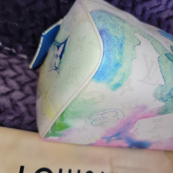 Louis Vuitton Toiletry Watercolor Cosmetic Bag Giant Flower Monogram Vir… - Picture 9 of 17